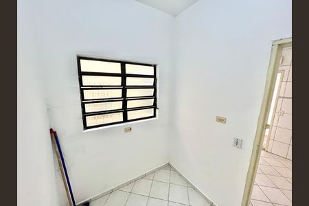 Apartamento à venda com 92m², 3 quartos e 2 vagas Apartamento à venda com 92m², 3 quartos e 2 vagasQuarto de Serviço