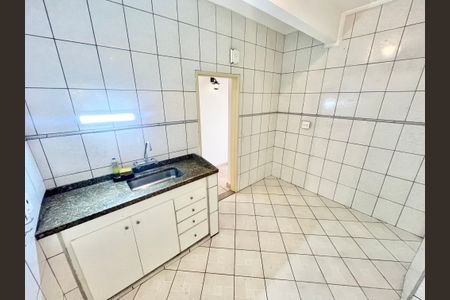 Apartamento à venda com 92m², 3 quartos e 2 vagas Apartamento à venda com 92m², 3 quartos e 2 vagasCozinha