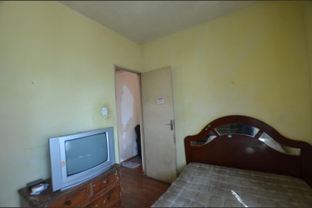 Quarto 1 de apartamento para alugar com 2 quartos, 48m² em Vila Valqueire, Rio de Janeiro