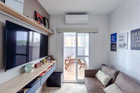 Sala de apartamento para alugar com 1 quarto, 63m² em Penha de França, São Paulo
