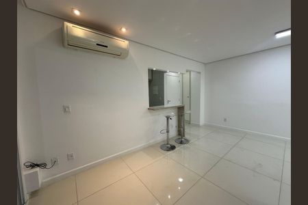 Apartamento para alugar com 78m², 2 quartos e 2 vagas Apartamento para alugar com 78m², 2 quartos e 2 vagasSala