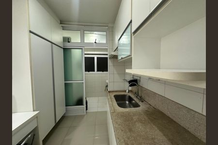 Apartamento para alugar com 78m², 2 quartos e 2 vagas Apartamento para alugar com 78m², 2 quartos e 2 vagasCozinha