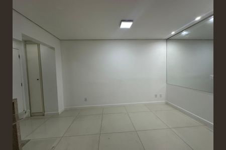 Apartamento para alugar com 78m², 2 quartos e 2 vagas Apartamento para alugar com 78m², 2 quartos e 2 vagasSala