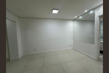 Apartamento para alugar com 78m², 2 quartos e 2 vagas Apartamento para alugar com 78m², 2 quartos e 2 vagasSala