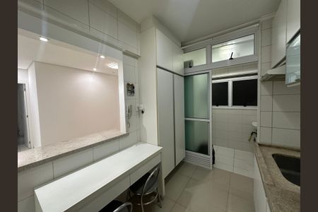 Apartamento para alugar com 78m², 2 quartos e 2 vagas Apartamento para alugar com 78m², 2 quartos e 2 vagasCozinha