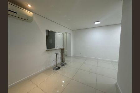 Apartamento para alugar com 78m², 2 quartos e 2 vagas Apartamento para alugar com 78m², 2 quartos e 2 vagasSala