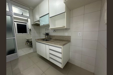 Apartamento para alugar com 78m², 2 quartos e 2 vagas Apartamento para alugar com 78m², 2 quartos e 2 vagasCozinha