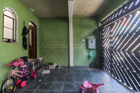 Casa à venda com 150m², 3 quartos e 1 vaga Casa à venda com 150m², 3 quartos e 1 vagaGaragem