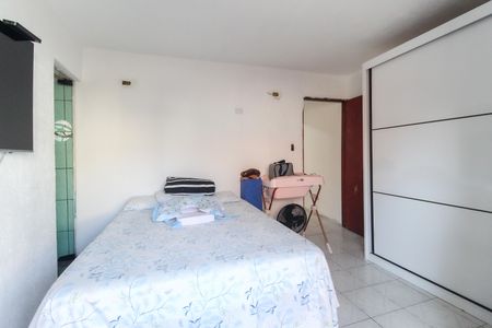 Casa à venda com 150m², 3 quartos e 1 vaga Casa à venda com 150m², 3 quartos e 1 vagaQuarto 3 - Suíte