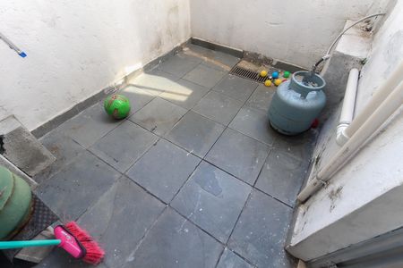 Casa à venda com 150m², 3 quartos e 1 vaga Casa à venda com 150m², 3 quartos e 1 vagaQuintal