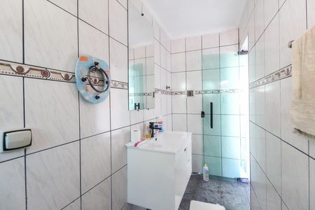 Casa à venda com 150m², 3 quartos e 1 vaga Casa à venda com 150m², 3 quartos e 1 vagaBanheiro da Suíte