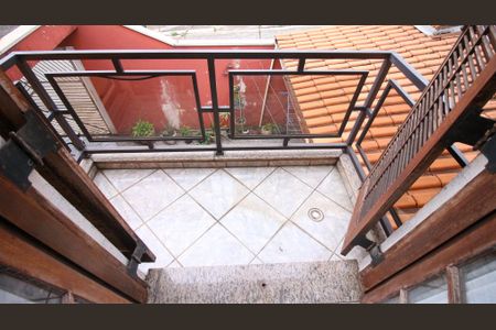 Casa à venda com 146m², 3 quartos e 5 vagas Casa à venda com 146m², 3 quartos e 5 vagasVaranda da Suíte