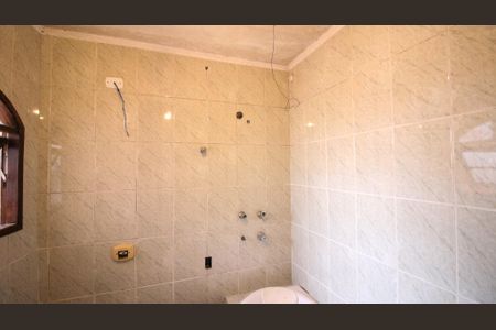 Casa à venda com 146m², 3 quartos e 5 vagas Casa à venda com 146m², 3 quartos e 5 vagasBanheiro da Suíte