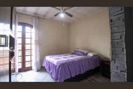 Casa à venda com 146m², 3 quartos e 5 vagas Casa à venda com 146m², 3 quartos e 5 vagasSuíte