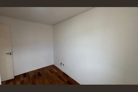 Apartamento para alugar com 70m², 2 quartos e 2 vagas Apartamento para alugar com 70m², 2 quartos e 2 vagasQuarto