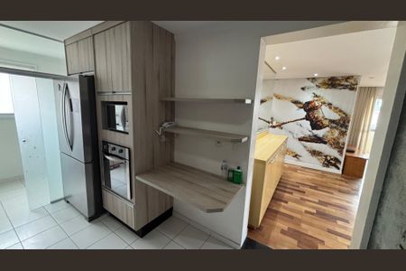 Apartamento para alugar com 70m², 2 quartos e 2 vagas Apartamento para alugar com 70m², 2 quartos e 2 vagasCozinha