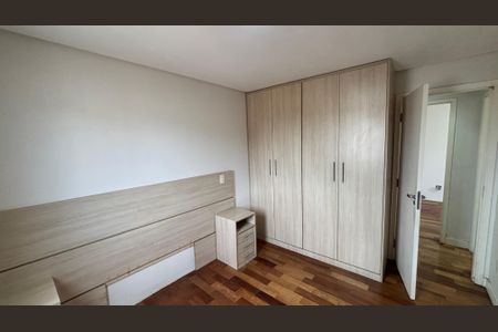 Apartamento para alugar com 70m², 2 quartos e 2 vagas Apartamento para alugar com 70m², 2 quartos e 2 vagasSuite