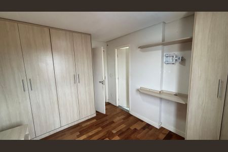 Apartamento para alugar com 70m², 2 quartos e 2 vagas Apartamento para alugar com 70m², 2 quartos e 2 vagasSuite