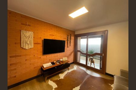 Casa à venda com 2 quartos, 296m² em Duque de Caxias, São Leopoldo