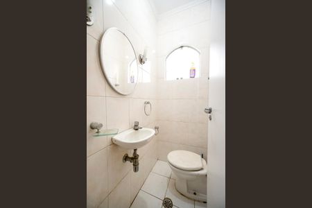 Lavabo de casa para alugar com 3 quartos, 200m² em Vila Gomes Cardim, São Paulo