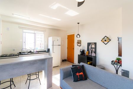 Casa de condomínio à venda com 44m², 1 quarto e 1 vagaSala