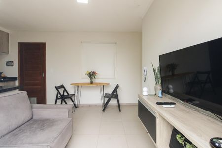 Sala  de apartamento para alugar com 2 quartos, 74m² em Vila Carrão, São Paulo