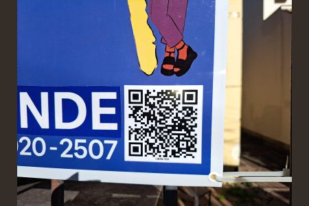 Casa à venda com 160m², 4 quartos e 2 vagasQR Code