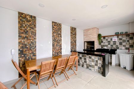 Apartamento à venda com 38m², 2 quartos e 1 vaga Apartamento à venda com 38m², 2 quartos e 1 vagaÁrea comum - Churrasqueira