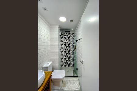 Apartamento à venda com 38m², 2 quartos e 1 vaga Apartamento à venda com 38m², 2 quartos e 1 vagaBanheiro