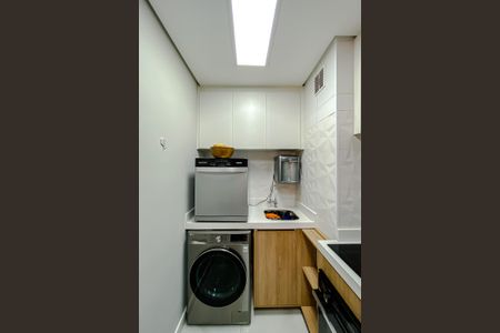 Apartamento à venda com 38m², 2 quartos e 1 vaga Apartamento à venda com 38m², 2 quartos e 1 vagaCozinha e Área de Serviço