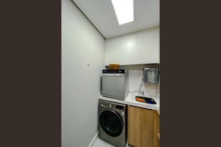 Apartamento à venda com 38m², 2 quartos e 1 vaga Apartamento à venda com 38m², 2 quartos e 1 vagaCozinha e Área de Serviço