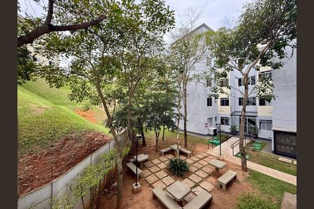 Apartamento para alugar com 38m², 2 quartos e sem vaga Apartamento para alugar com 38m², 2 quartos e sem vagaVista