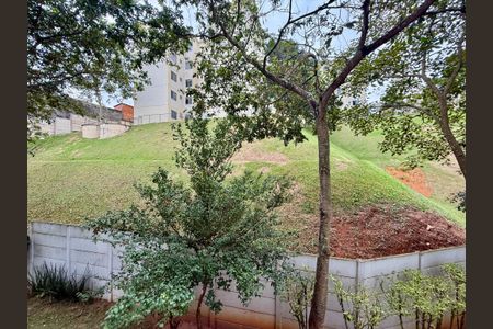 Vista  de apartamento para alugar com 2 quartos, 38m² em Vila Damaceno, São Paulo