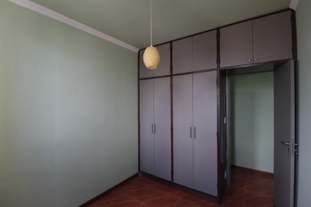Apartamento à venda com 64m², 2 quartos e 1 vagaQuarto 2