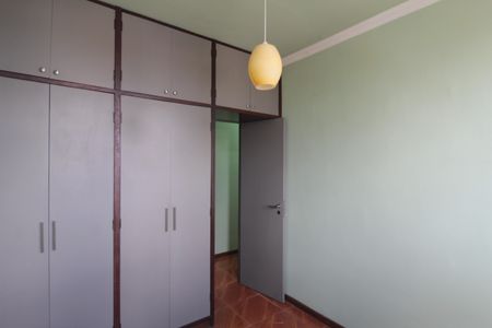 Apartamento à venda com 64m², 2 quartos e 1 vagaQuarto 2