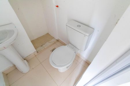 Apartamento para alugar com 61m², 2 quartos e 1 vaga Apartamento para alugar com 61m², 2 quartos e 1 vagaBanheiro