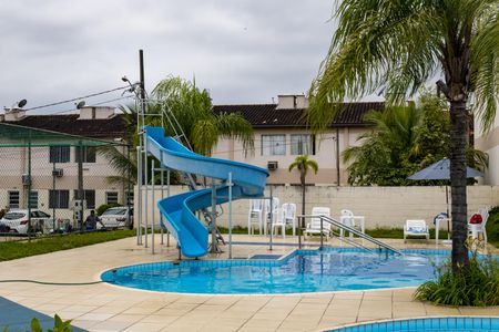 Apartamento para alugar com 61m², 2 quartos e 1 vaga Apartamento para alugar com 61m², 2 quartos e 1 vagaÁrea comum - Piscina