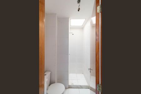 Apartamento para alugar com 61m², 2 quartos e 1 vaga Apartamento para alugar com 61m², 2 quartos e 1 vagaBanheiro