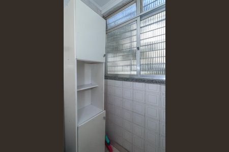 Cozinha e Área de Serviço de kitnet/studio para alugar com 1 quarto, 32m² em Vila Ipiranga, Porto Alegre