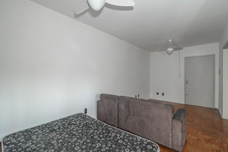 Studio à venda com 32m², 1 quarto e sem vagaSala / Quarto