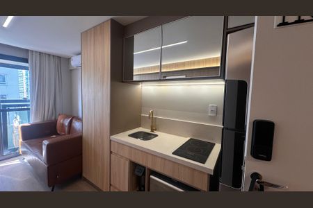 Kitnet/Studio para alugar com 1 quarto, 32m² em Vila Cordeiro, São Paulo