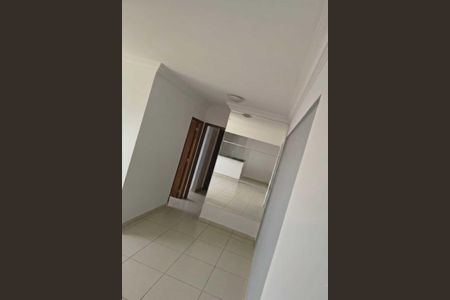 Sala de apartamento para alugar com 2 quartos, 62m² em Setor Candida de Morais, Goiânia