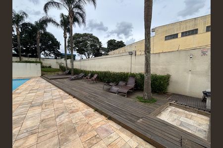 Apartamento à venda com 49m², 2 quartos e 1 vaga Apartamento à venda com 49m², 2 quartos e 1 vagaÁrea comum - Piscina