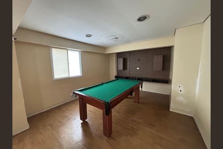 Apartamento à venda com 49m², 2 quartos e 1 vaga Apartamento à venda com 49m², 2 quartos e 1 vagaSalão de jogos