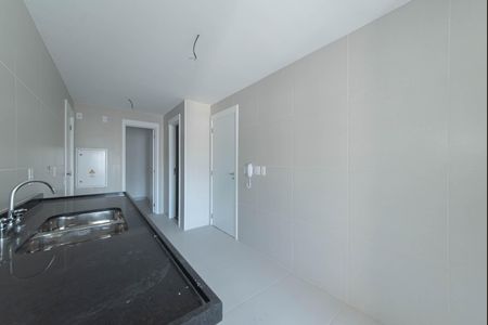 Apartamento para alugar com 180m², 4 quartos e 3 vagas Apartamento para alugar com 180m², 4 quartos e 3 vagasCozinha