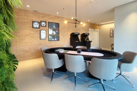 Apartamento para alugar com 180m², 4 quartos e 3 vagas Apartamento para alugar com 180m², 4 quartos e 3 vagasArea Comum