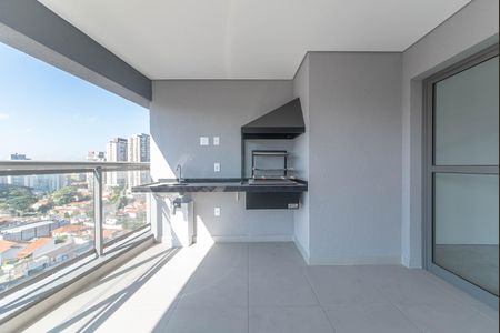 Apartamento para alugar com 180m², 4 quartos e 3 vagas Apartamento para alugar com 180m², 4 quartos e 3 vagasVaranda