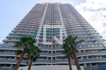 Apartamento para alugar com 180m², 4 quartos e 3 vagas Apartamento para alugar com 180m², 4 quartos e 3 vagasFachada