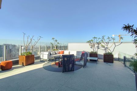 Apartamento para alugar com 180m², 4 quartos e 3 vagas Apartamento para alugar com 180m², 4 quartos e 3 vagasArea Comum