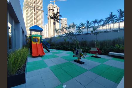 Apartamento para alugar com 180m², 4 quartos e 3 vagas Apartamento para alugar com 180m², 4 quartos e 3 vagasArea Comum